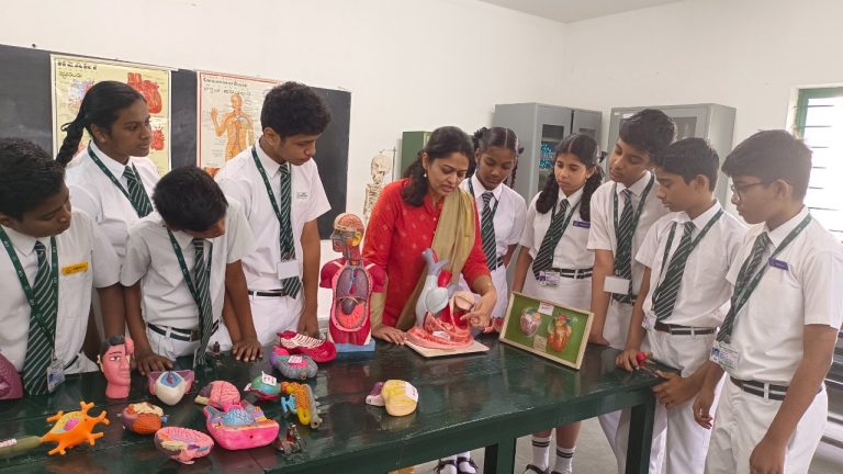 The Indiranagar Cambridge School Reviews