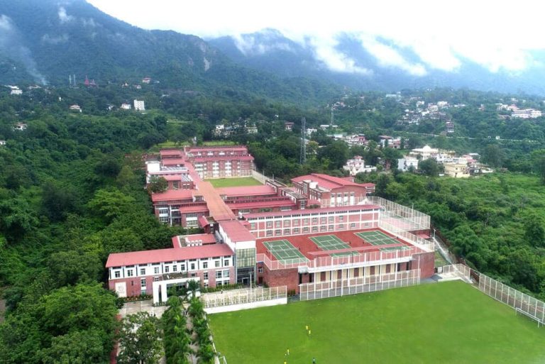 Are Girls' Boarding Schools a Smart Choice in 2025