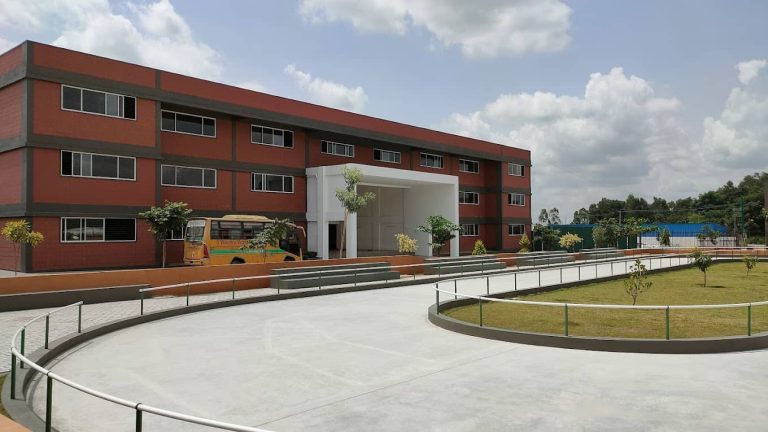 Vishwa Vidyapeeth School Reviews