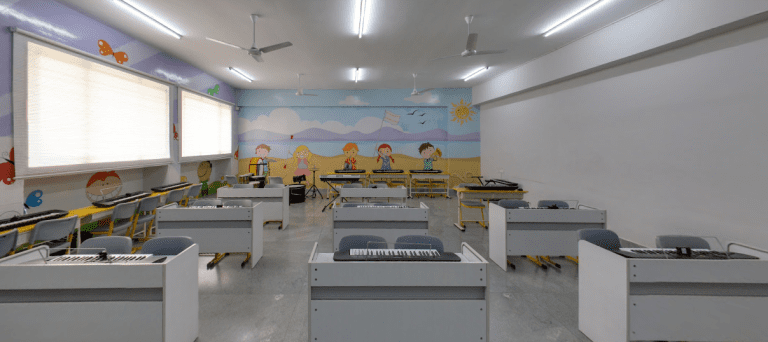 vibgyor high school horamavu reviews