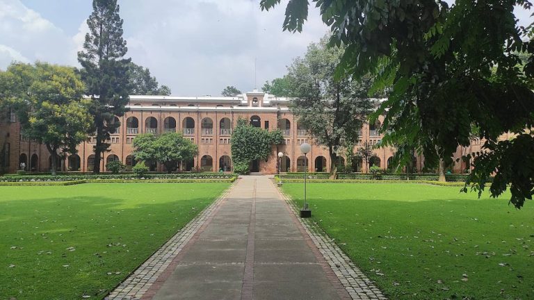 Residential Schools: Government or Private?